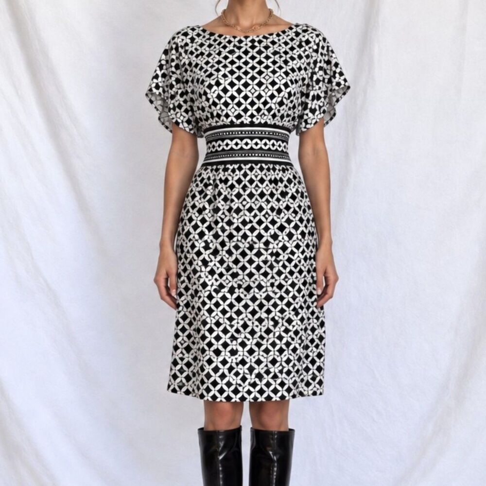 Vintage Y2K 90s Black White Geometric Print Knit Knee Length Sheath Dress Size M
